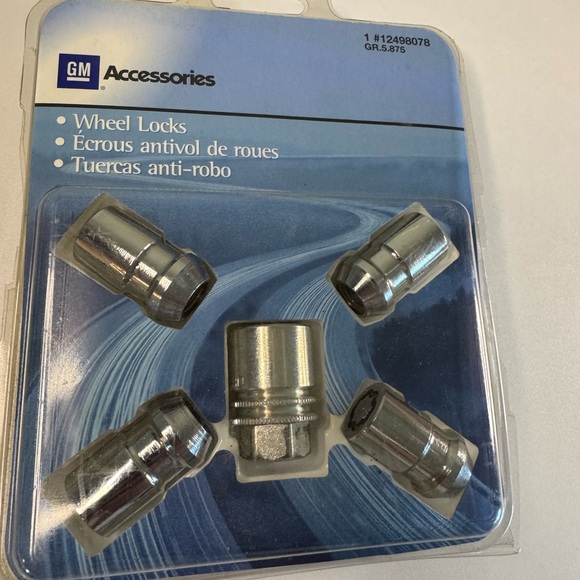 2002-2025 NEW WHEEL LOCK KIT, GENUINE OEM PART, PART NUMBER 12498078 - Picture 1 of 2